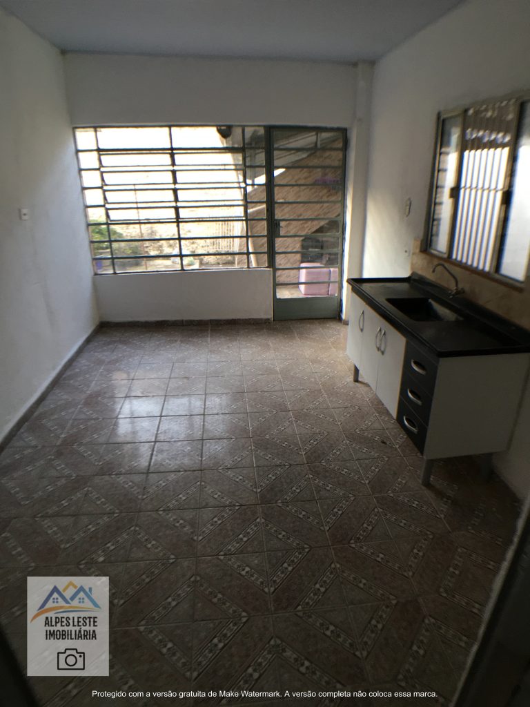 Casa: 4 cômodos c/ 2 banheiros em condomínio de 06 casas – Vila Bela Casa: 4 cômodos c/ 2 banheiros em condomínio de 06 casas – Vila Bela