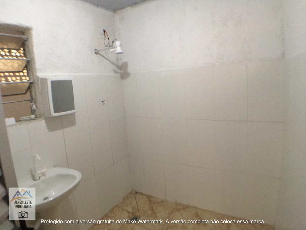 Casa: 4 cômodos c/ 2 banheiros em condomínio de 06 casas – Vila Bela Casa: 4 cômodos c/ 2 banheiros em condomínio de 06 casas – Vila Bela