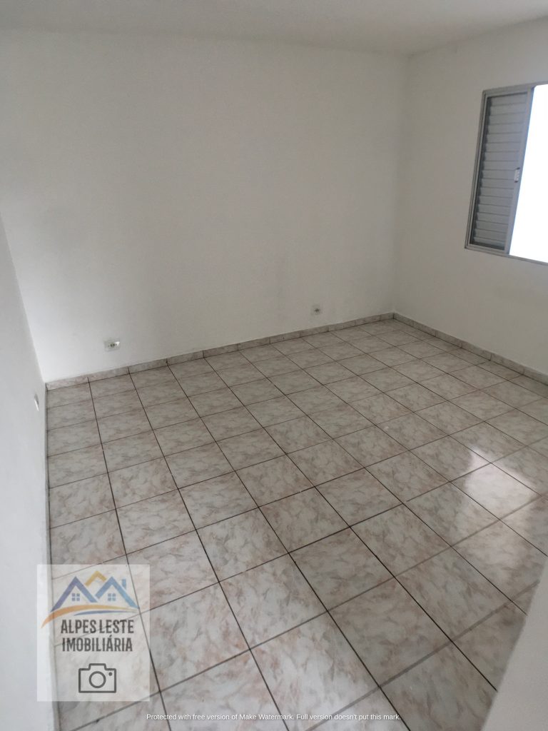 Quarto e cozinha na Rua Guacumã, 494 – casa 04 – Vila Califórnia