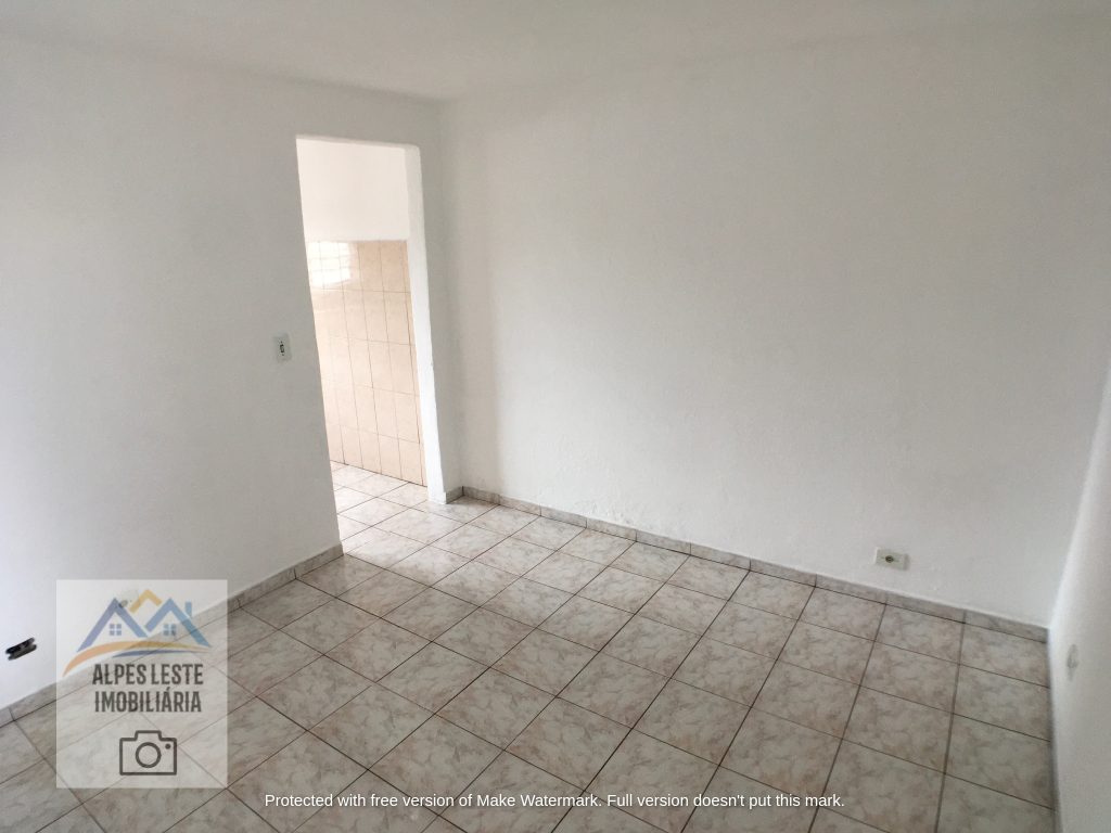 Quarto e cozinha na Rua Guacumã, 494 – casa 04 – Vila Califórnia