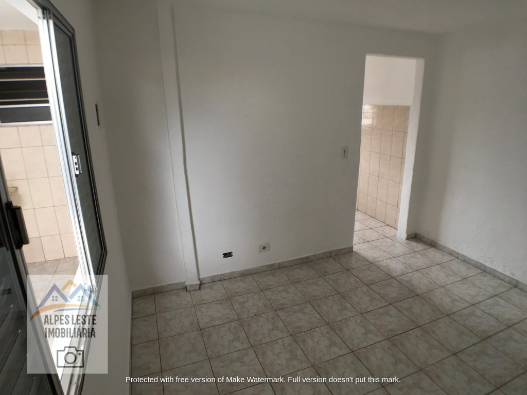 Quarto e cozinha na Rua Guacumã, 494 – casa 04 – Vila Califórnia