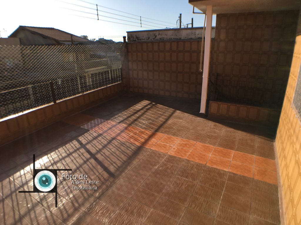Excelente sobrado! Ótima localização a 15 minutos a pé do Metrô SÃO LUCAS. Excelente sobrado! Ótima localização a 15 minutos a pé do Metrô SÃO LUCAS.
