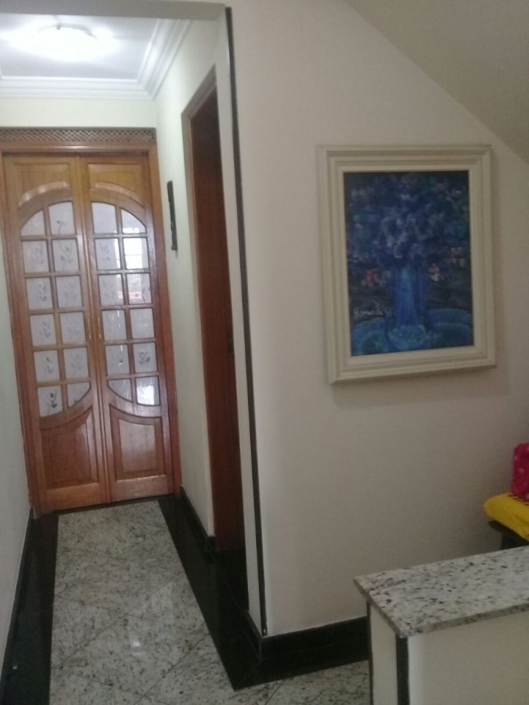 Excelente sobrado com churrasqueira, forno a lenha e quarto externo – Vila Alpina