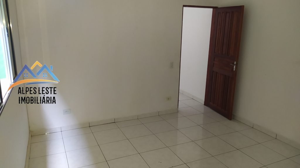 Quarto e cozinha na Rua Araripe, 529 – casa 02 – Vila Califórnia