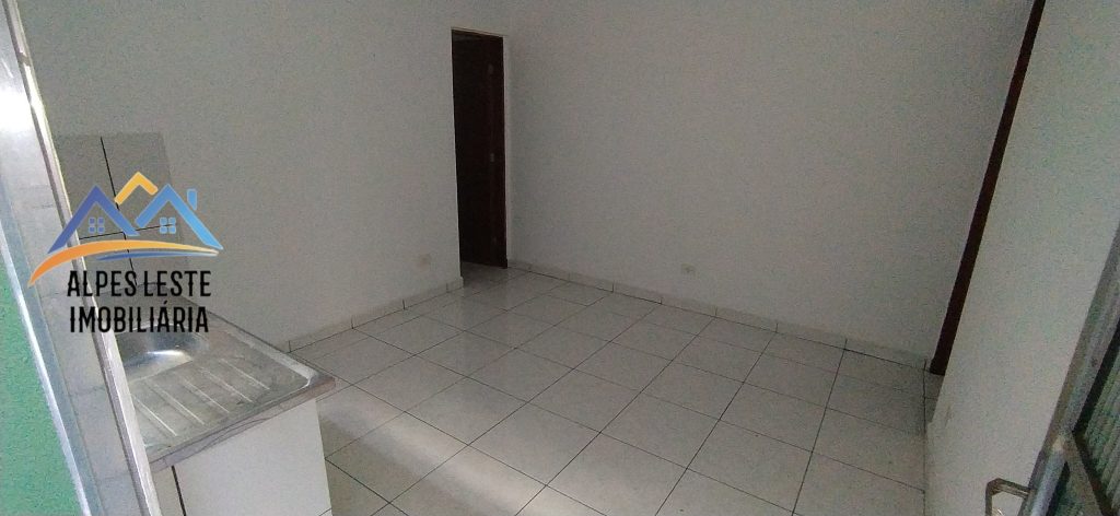 Quarto e cozinha na Rua Araripe, 529 – casa 02 – Vila Califórnia