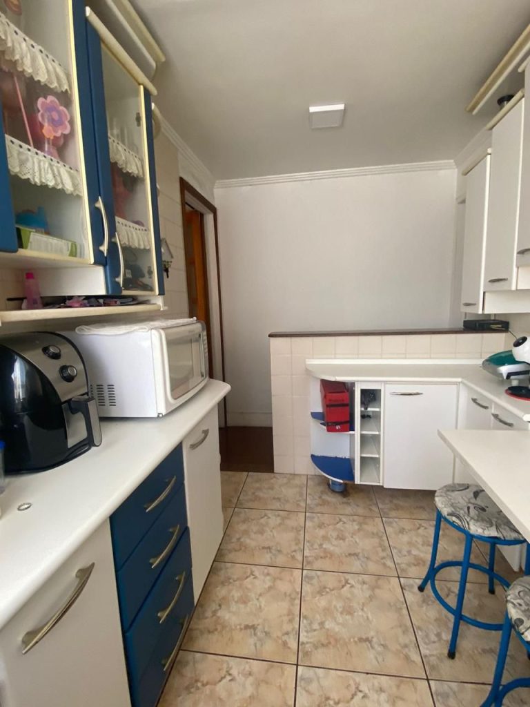 VENDE: Apartamento com 03 quartos – Sítio Pinheirinho