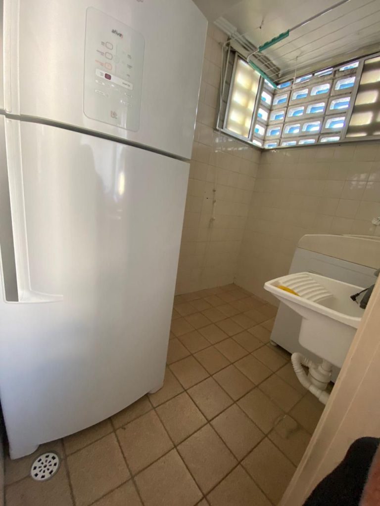 VENDE: Apartamento com 03 quartos – Sítio Pinheirinho