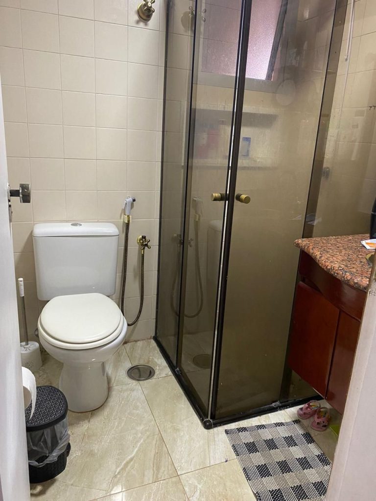 VENDE: Apartamento com 03 quartos – Sítio Pinheirinho