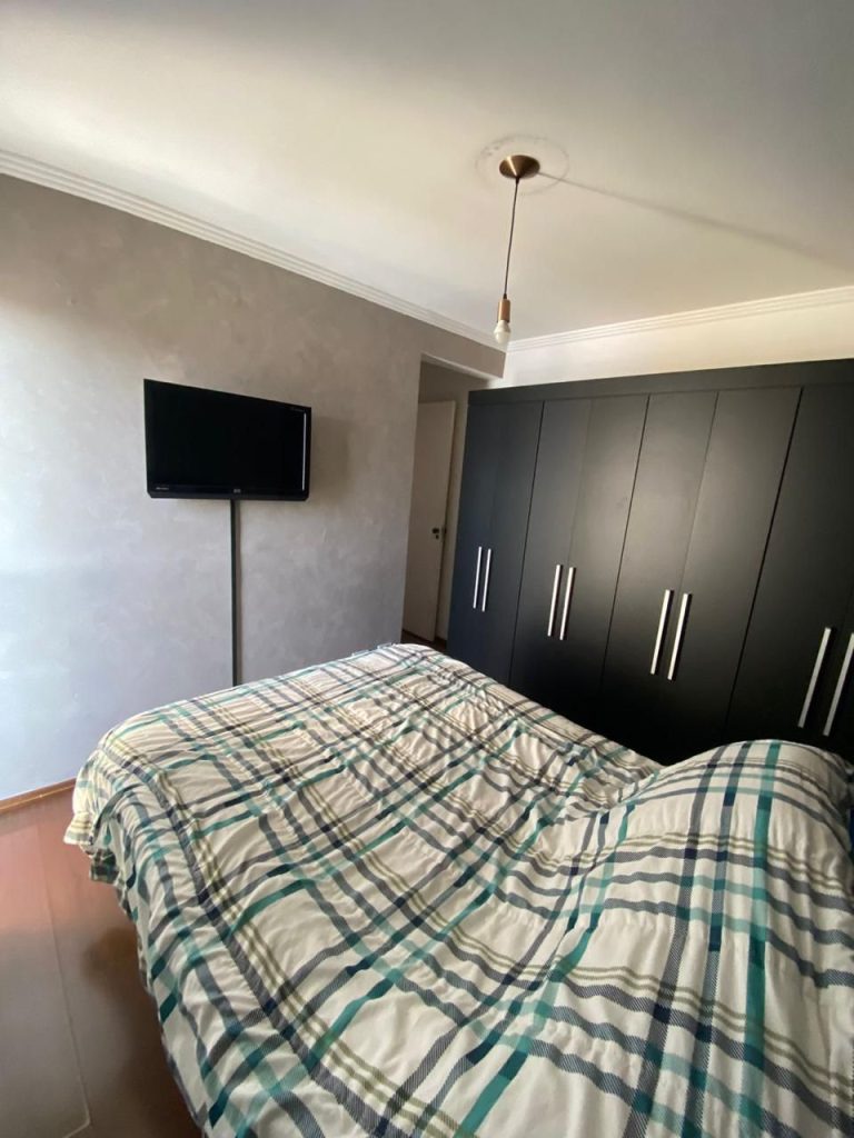 VENDE: Apartamento com 03 quartos – Sítio Pinheirinho